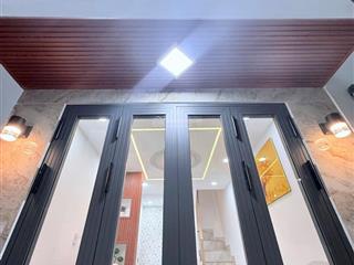 Chính chủ bán nhà 3 tầng mới xây luỹ bán bích gần đầm sen full nội thất nhà mới