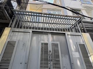 Chính chủ định cư bán nhà hẻm 686// cách mạng tháng 8 [ 4m x 10m] đúc 2 tấm [3pn  4wc]