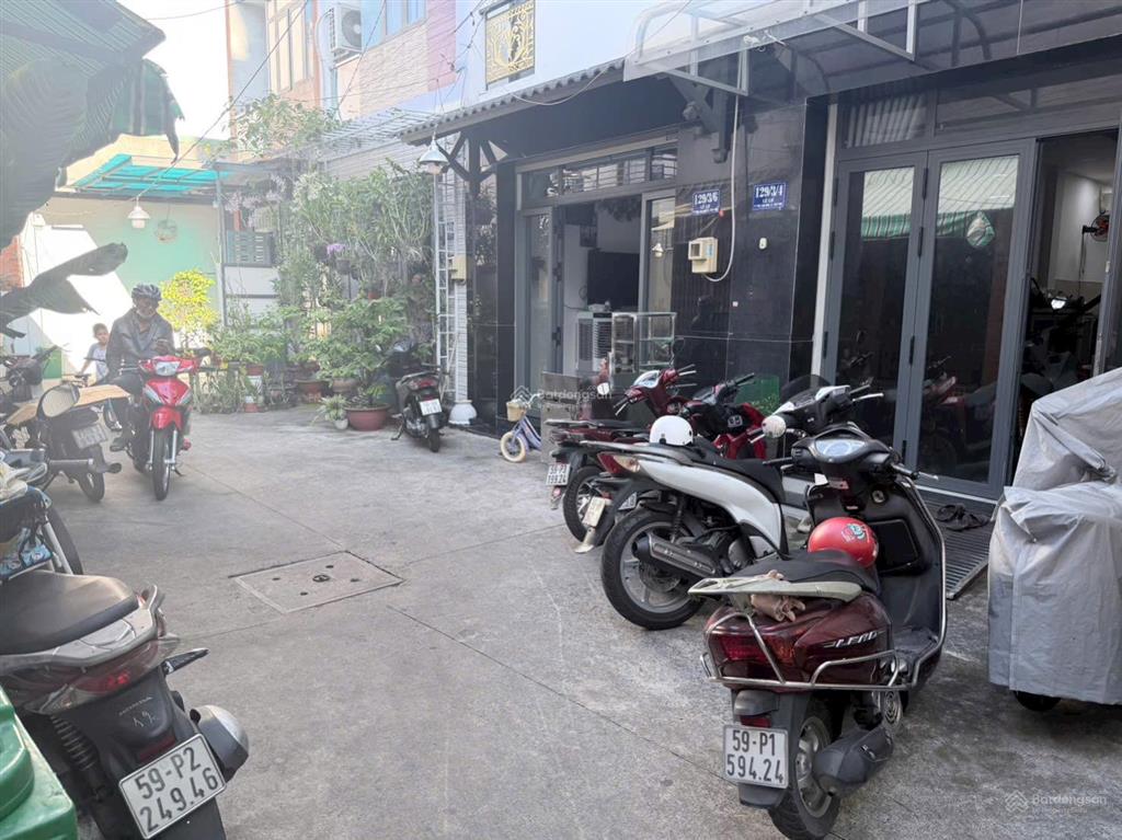 Bán nhà đường 129/3/ lê lư hẻm sạch sẽ, yên tĩnh, hàng xóm thân thiện , hẻm 6m