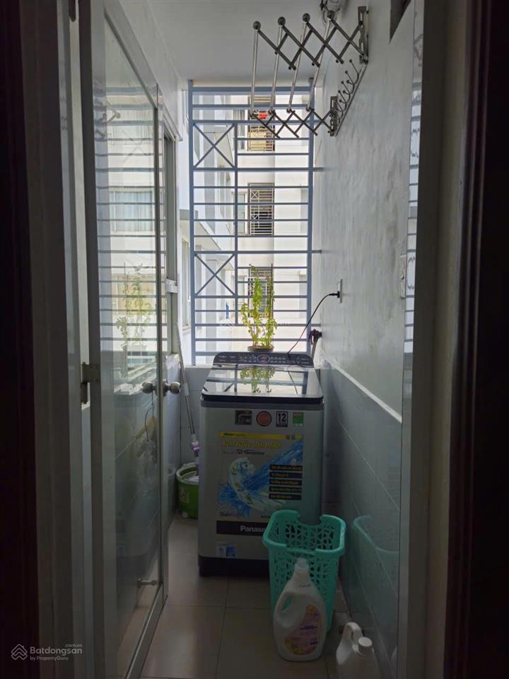 Chính chủ bán gấp căn hộ cc quang thái căn góc 60m2 sổ hồng riêng