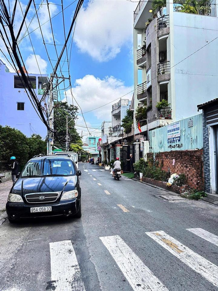 Chính chủ bán gấp căn hộ cc quang thái căn góc 60m2 sổ hồng riêng