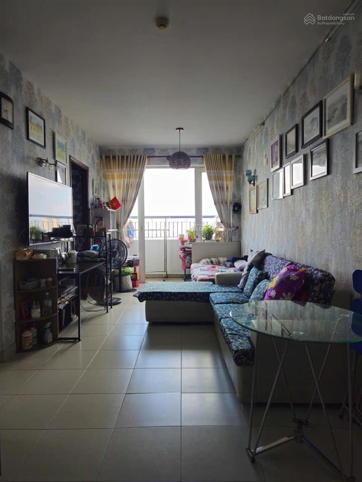 Chính chủ bán gấp căn hộ cc quang thái căn góc 60m2 sổ hồng riêng