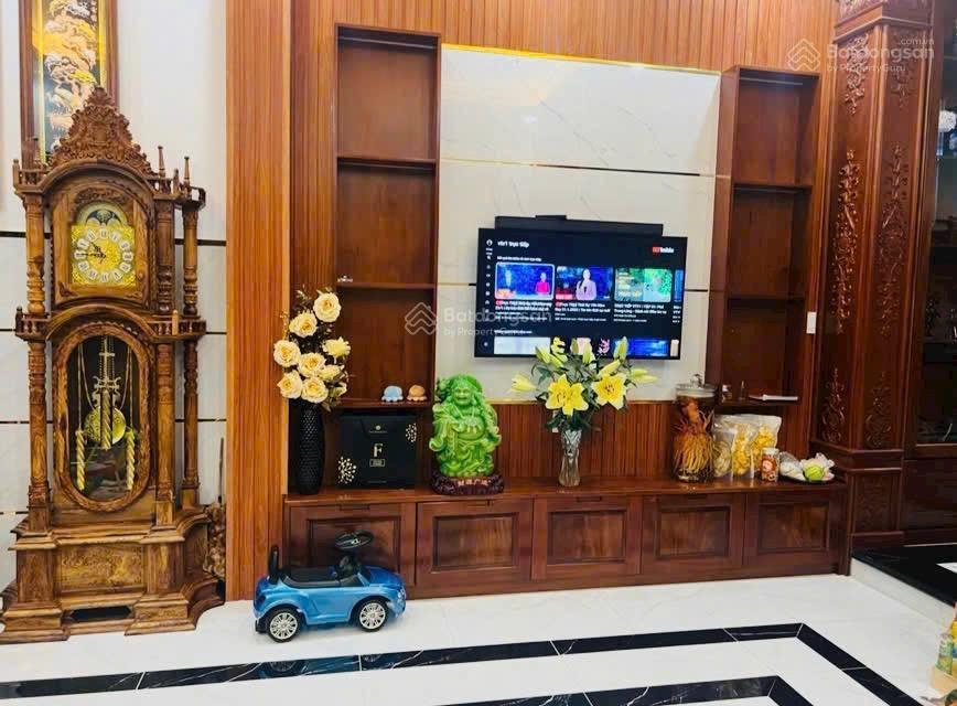 Chủ ngợp bank cần bán gấp căn nhà giáp tân phú dường liên khu 1011 [5.3m x 19m] nhà chính chủ xây