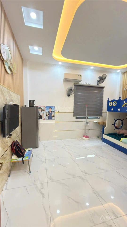 Chủ ngợp bank cần bán gấp căn nhà giáp tân phú dường liên khu 1011 [5.3m x 19m] nhà chính chủ xây
