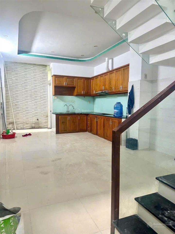 Nhà cho thuê hẻm 1/ vườn lài , quận tân phú( đoạn giáp luỹ bán bích) full nội thất