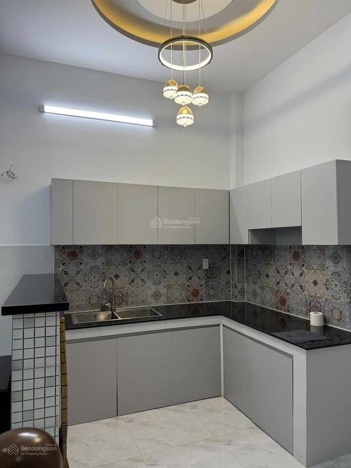 Chính chủ cần tiền bán nhà hẻm 5m chiến lược [5m x 10m] giáp tân phú quận 6