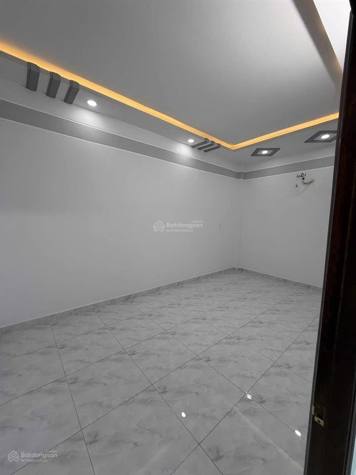 Chính chủ cần tiền bán nhà hẻm 5m chiến lược [5m x 10m] giáp tân phú quận 6