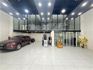 Cho thuê mtkd đường thạch lam  10,5m x 22m tiện kinh doanh showroom, siêu thị
