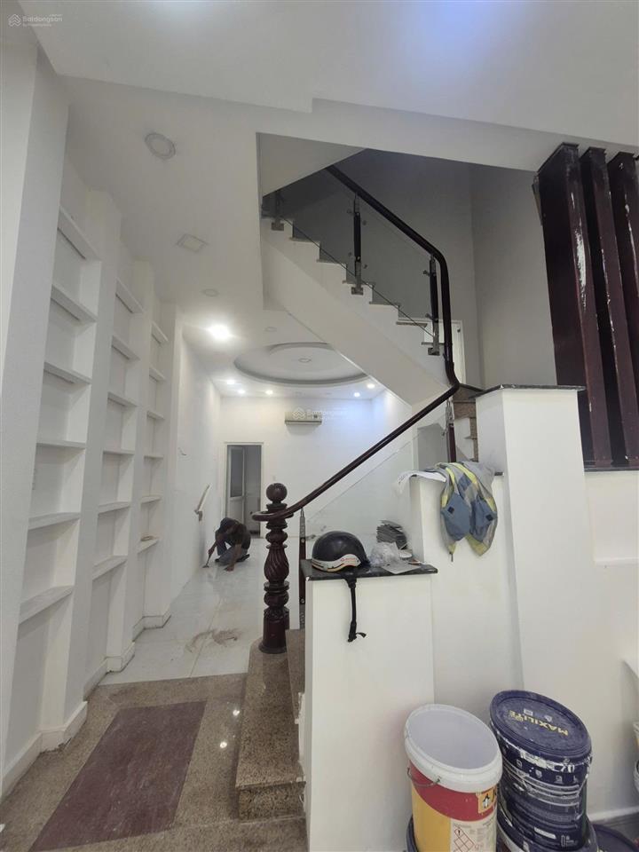 Cho thuê mặt tiền kinh doanh cây keo đối diện chợ  4m x 17m  vị trí sầm uất