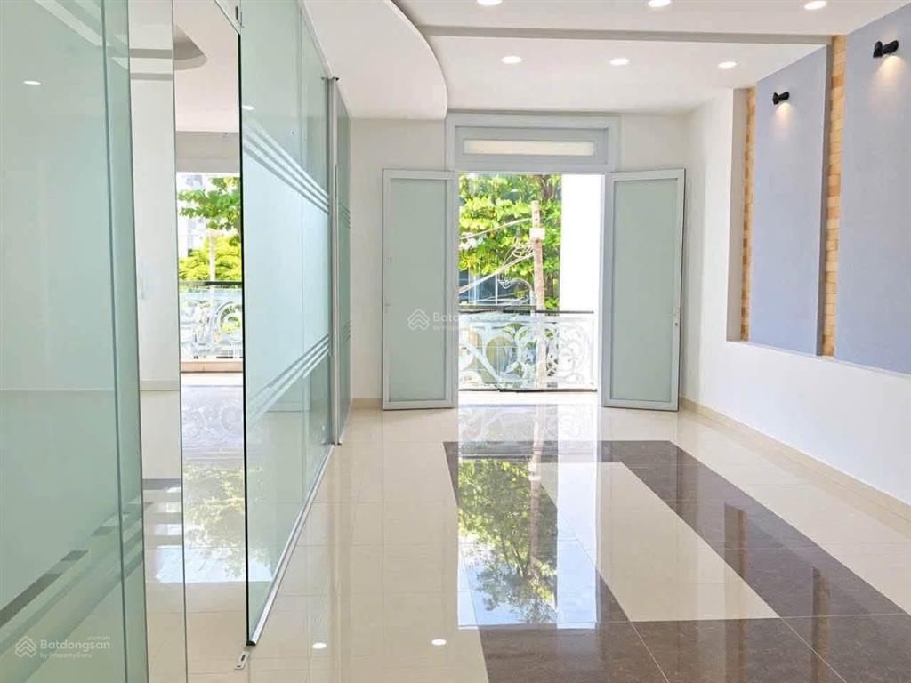 Nhà mới mặt tiền khu lê thúc hoạch chợ nguyễn sơn  7m x 30m  4 lầu  9pn  10wc