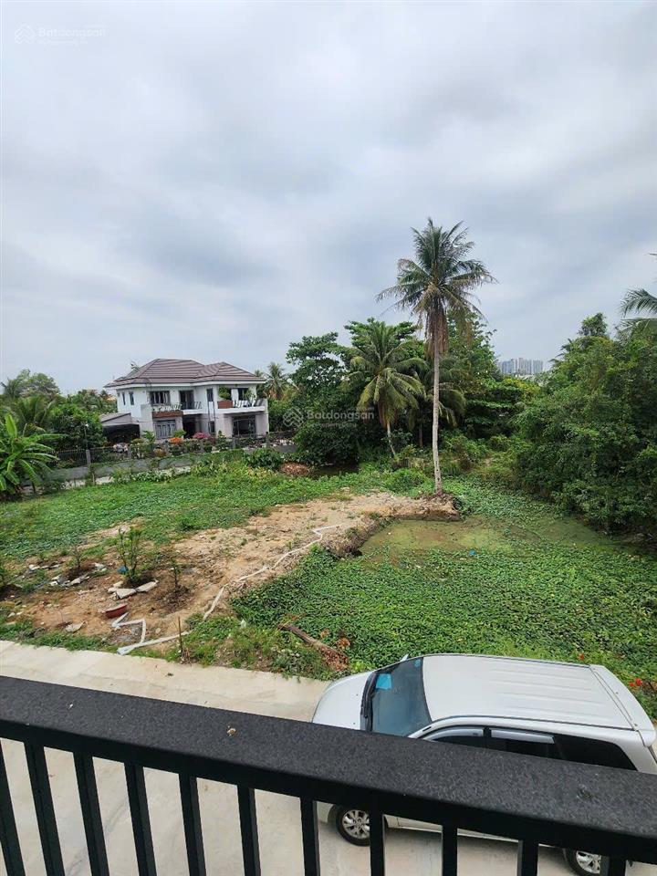 Bán nhà phố 82m2 thiết kế hiện đại xe hơi đỗ cửa đường t11 tân quý tây bình chánh chỉ 3,5 tỷ