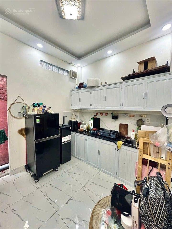 Giảm giá 3,05 tỷ tl nhà phố khu tên lửa bình tân  hẻm xe hơi  2 tầng mới cứng  sổ nở hậu