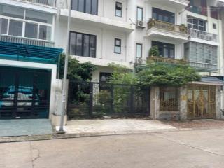 Hạ giá có 1 không 2! liền kề 5t khu nhà vườn 1 phú thượng, 2 thoáng, ô tô tránh 3 làn,121m2, 34 tỷ.