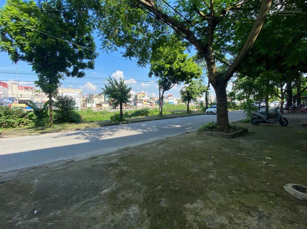 Trâu quỳ viện rau a đh nông nghiệp, lô đất ô tô thoáng hiếm còn sót lại gần vinhomes, 35m24,85 tỷ.