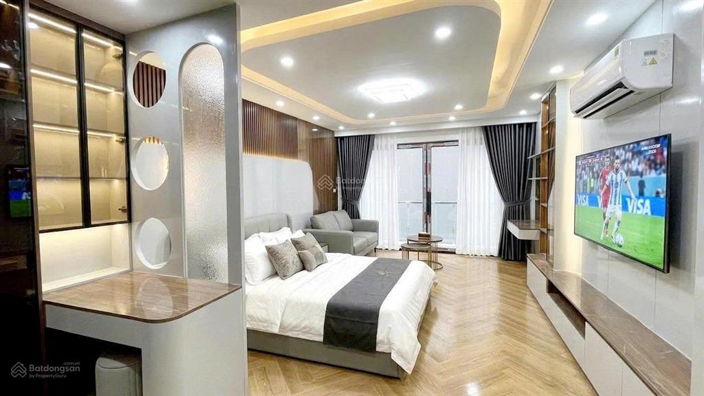 Giật mình với mức giá! 66m2 5 tầng thang máy nhà mới hiện đại chỉ 11,2 tỷ tại thạch bàn.