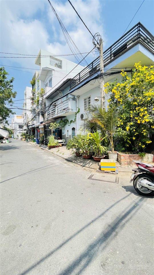 Vừa ở vừa kinh doanh.chi 7,1 tỷ căn góc  2 mặt hẻm nhựa đều 6m  nhà 3 tầng 50m2 lê thúc hoạch