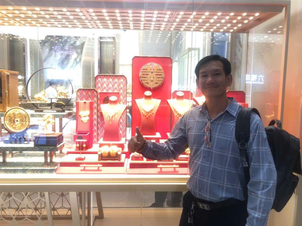 Hẻm xe hơi đường cách mạng  tân thành tân phú 63m2 ,2 tầng, 4.4 x15, 7.4 tỷ . nhà hơi cũ .