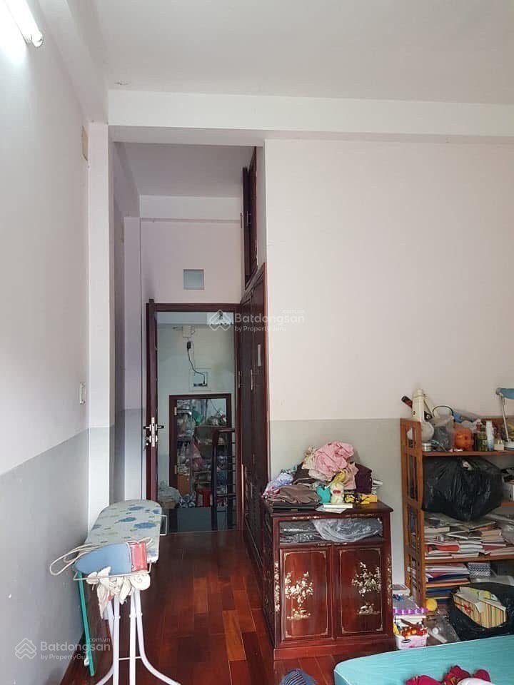 Ngay hồng lạc, phường 11, tân bình.
giảm 1 tỷ. 6 tầng, 60m2, kts xây dựng   hẻm xe hơi thông