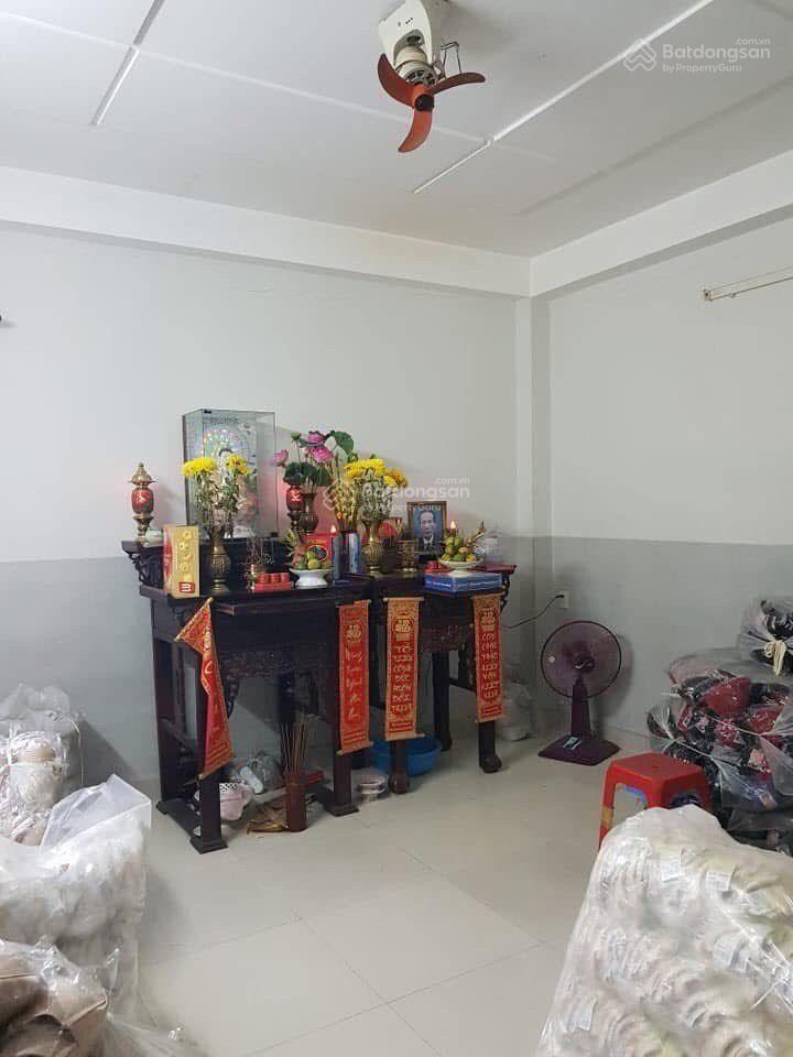 Ngay hồng lạc, phường 11, tân bình.
giảm 1 tỷ. 6 tầng, 60m2, kts xây dựng   hẻm xe hơi thông