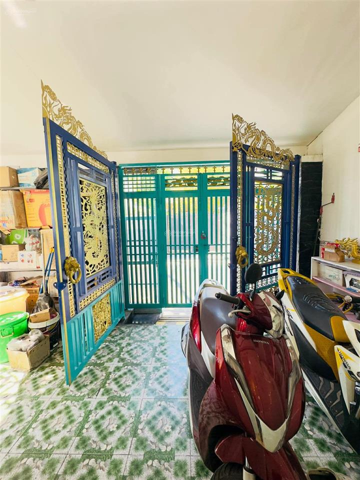 Nhà đẹp ở ngay. gấp  hẻm xe tải 1/ lương thế vinh tân phú  3 tầng btct 47m2  nhỉnh 4 tỷ