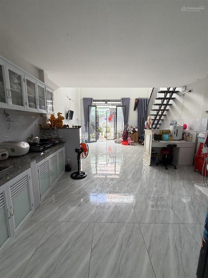 Giảm 300 triệu còn nhỉnh 4 tỷ để bán nhanh (t834p40) tây thạnh  54m², 2 tầng, (4.9x11m) tân phú