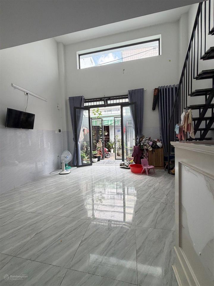 Giảm 300 triệu còn nhỉnh 4 tỷ để bán nhanh (t834p40) tây thạnh  54m², 2 tầng, (4.9x11m) tân phú