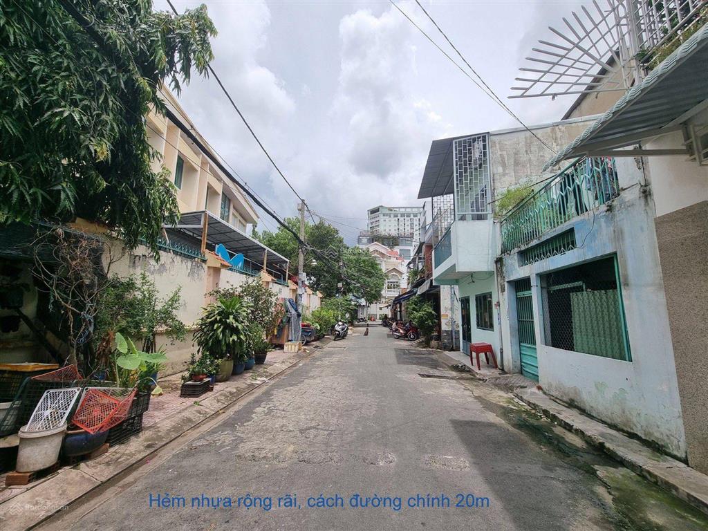 Nhà đẹp ở ngay đường lý thánh tông  tân phú  hẻm 10 m  20 m ra mặt tiền giá chỉ 3 tỷ nhà 2 tầng