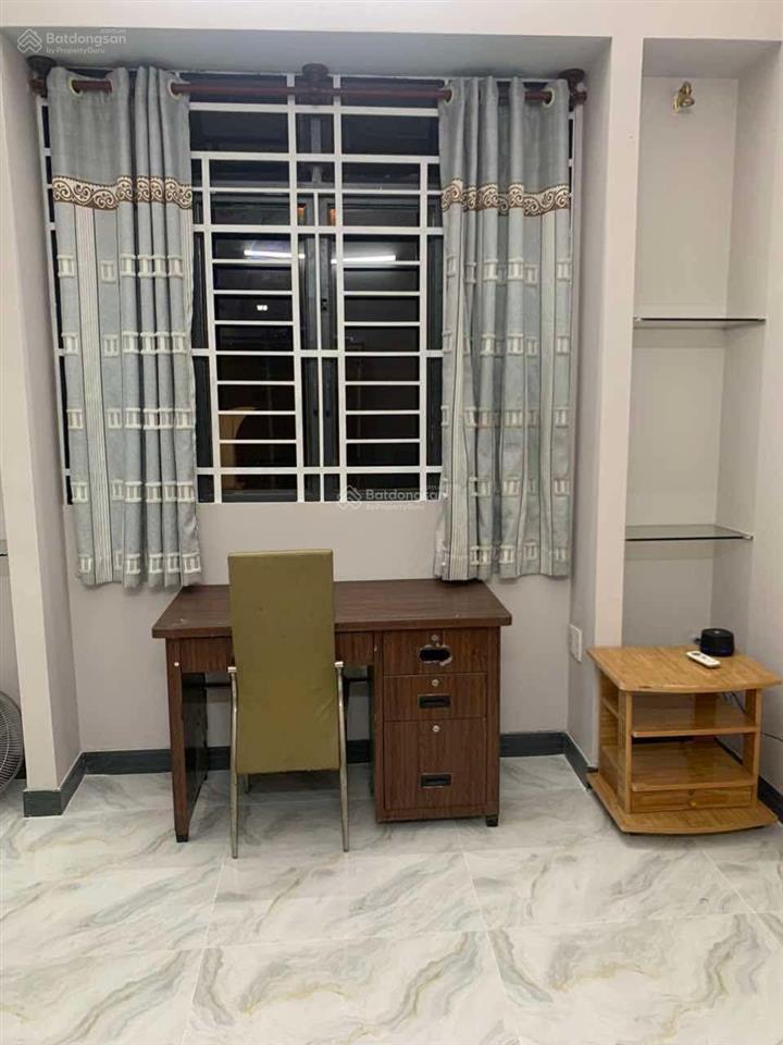 Nhà cần thương lượng gấp  gần 80 m2  4 tầng  mặt tiền lô góc  ngay chợ tân hương  nhỉnh 9 tỷ.