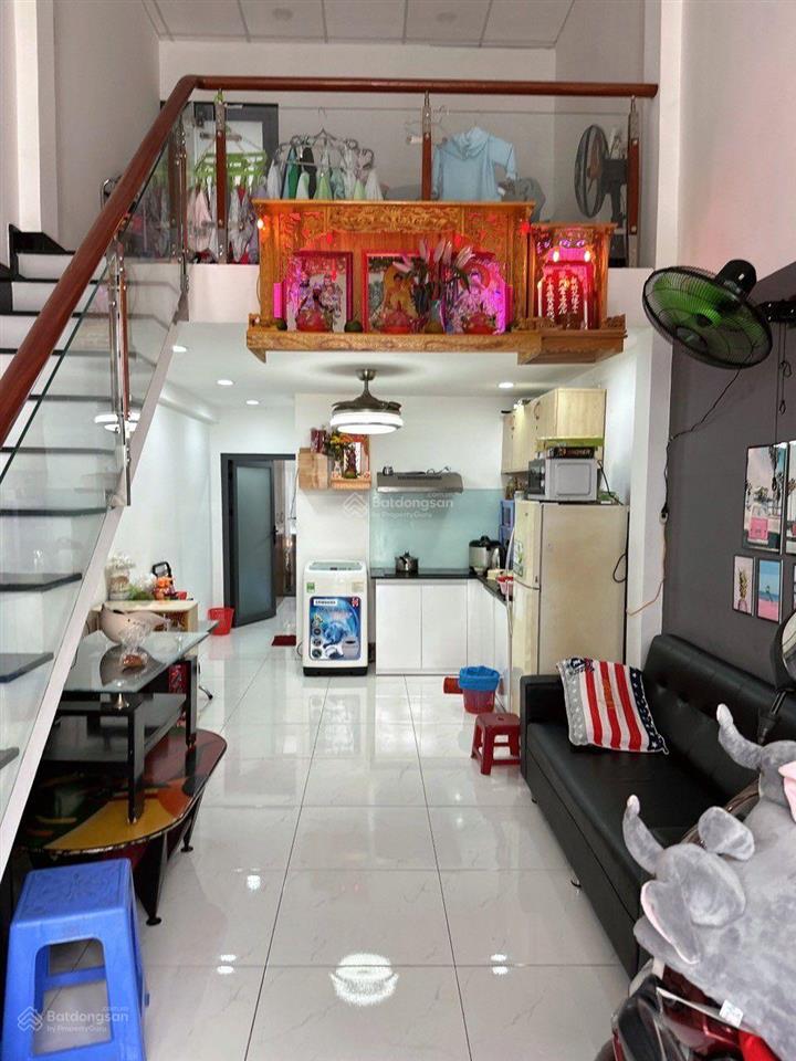 Đường hoàng xuân nhị  tân phú  40m2  2 tầng  chỉ 4,3 tỷ tl. (t850p1). nhà đẹp ở ngay.