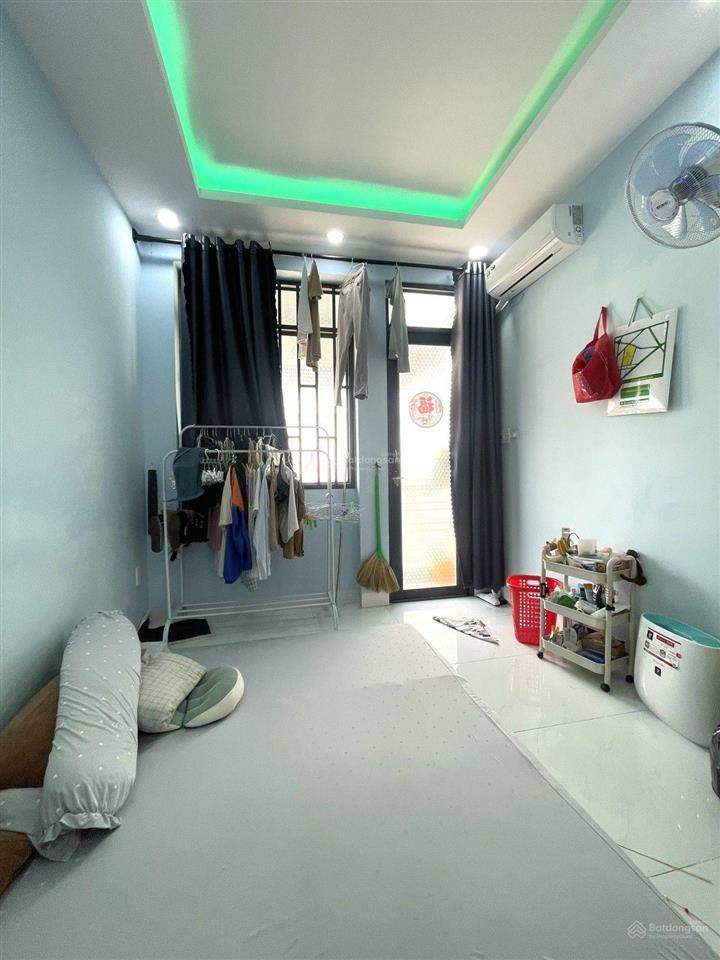 Nhà đẹp ở ngay  tân hòa đông  bình tân  hẻm 4m  28 tỷ  tầng 23 m2 