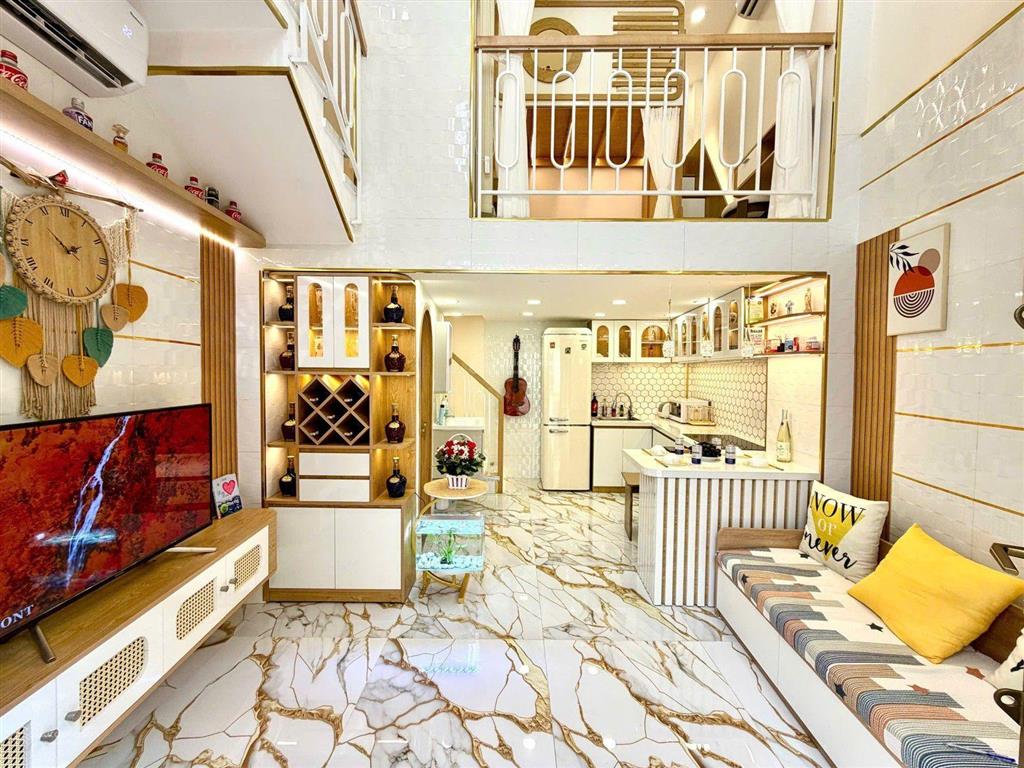 Hẻm nguyễn bặc phường 3 tân bình nhà đẹp ở ngay 4 tầng nhỉnh 4 tỷ. tặng full nội thất.