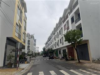 Bán lô đất khu acc quân đội phường vĩnh hoà cách biển 250 m khu vực xây đồng bộ đẹp chuẩn chỉnh