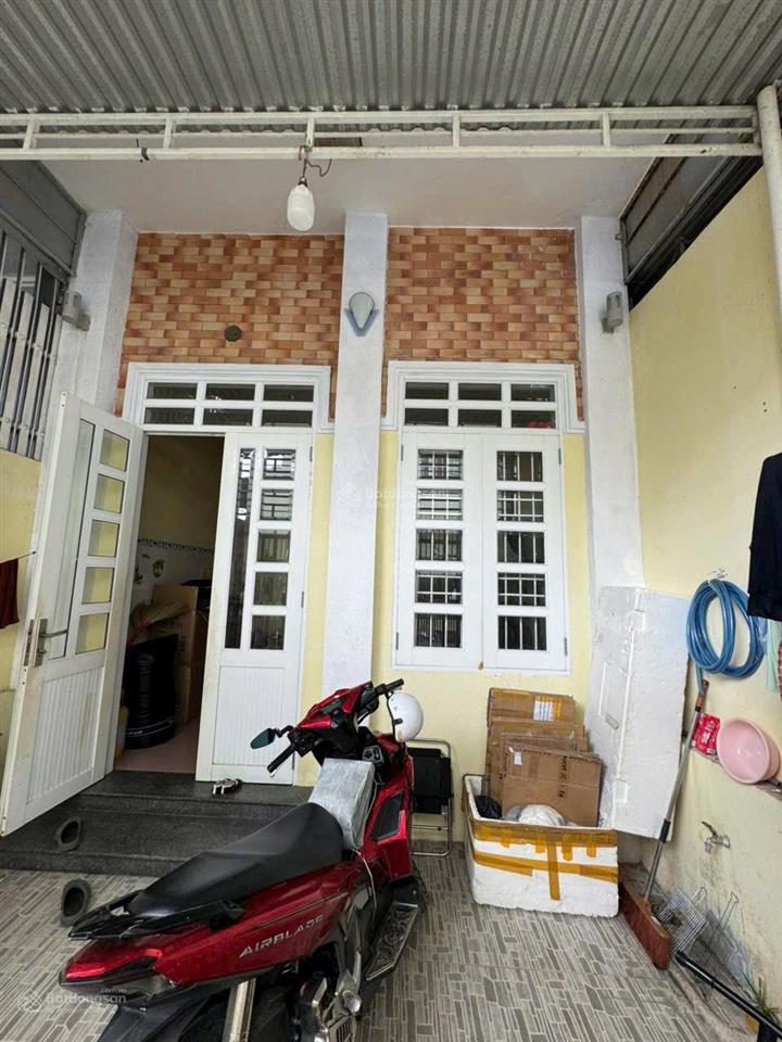Bán nhà khu đông mương hòn xện diện tích 80 m2 đường bê tông 5m sát công viên hiện đang cho thuê