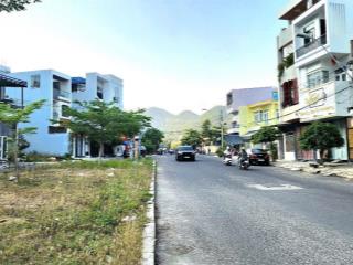 Lô góc 2 mặt tiền trung tâm bắc nha trang ngay ngô văn sở và bùi huy bích diện tích 74,8 m giá 6 ,5