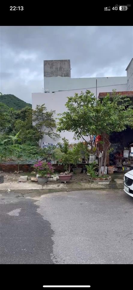 Bán lô đất mặt tiền bùi huy bích, ngang 6 m, diện tích 74,8 m², gần biển và bến du thuyền 500 m