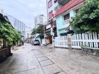 Bán lô đất đường sao biển gần bãi tắm hòn chồng phù hợp xây căn hộ, khách sạn ngang 9,84 m nở hậu