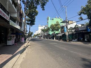 Bán đất tặng nhà mặt tiền điện biên phủ vĩnh hoà diện tích 100 m đường 20 m cách biển 300 m 12 tỷ