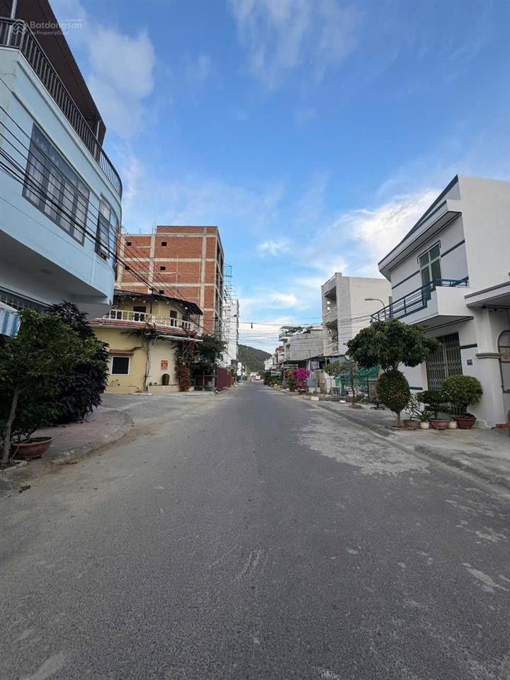 Bán lô đất khu đông mương hòn xện, bắc nha trang, ngang 4,5 m, vị trí đẹp, gần biển, bến du thuyền