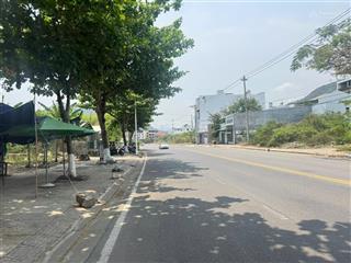 Bán đất mặt tiền phạm văn đồng đối diện bến du thuyền , vĩnh hoà ngang 4,5 m , view biệt thự