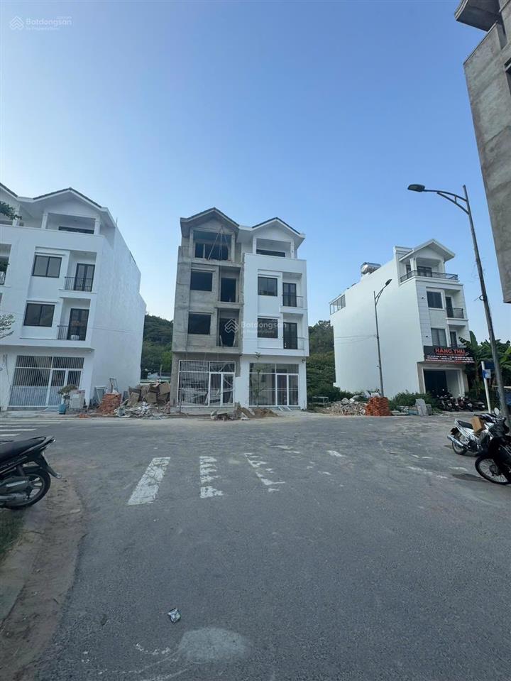 Bán lô đất khu acc quân đội bắc nha trang diện tích 76,4 m2, ngang 5m, giá 92 tr/m2, cách biển 250m