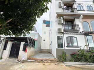 Bán đất khu đông mương tái định cư hòn xện vĩnh hoà 64 m2, ngang 4 m đường ô tô 7m giá 4 tỷ 550