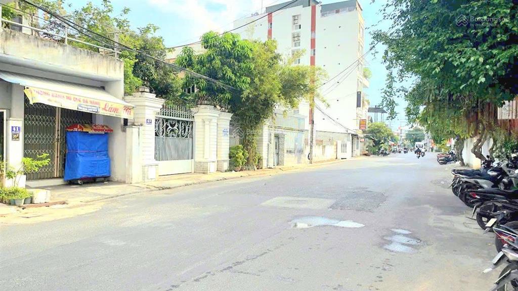 Bán đất mặt tiền bắc sơn phường vĩnh hải diện tích 659,6 m ngang 15 m cách biển 300 m giá 130 tr /