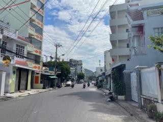 Bán lô đất mặt tiền bắc sơn vĩnh hải diện tích 99,9 m đường 16 m cách biển hòn chồng 400 m giá 13 t