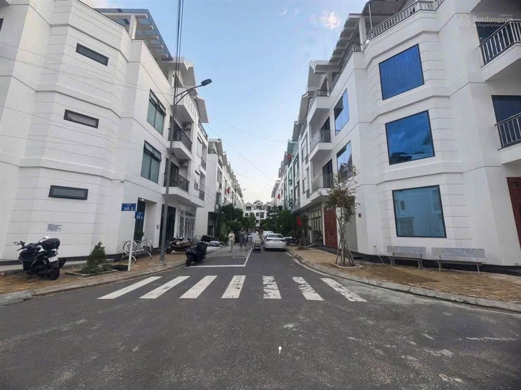 Bán lô đất khu acc quân đội bắc nha trang cách biển 300 m2 diện tích 75,2 m2 giá 75 tr/m2