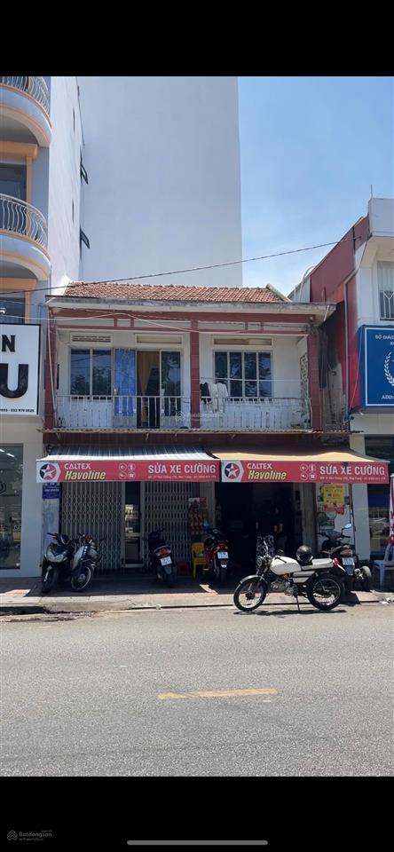 Nhà 2 tầng 2 mặt tiền hòn chồng ngang lớn 7,05 m nở hậu diện tích 91,5 m2 qh đường 20m ngay biển