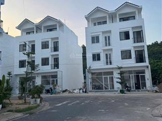 Cơ hội hiếm sót lại lô hướng đông khu acc quân đội bắc nha trang, diện tích 60 m2, giá 95 tr / m2
