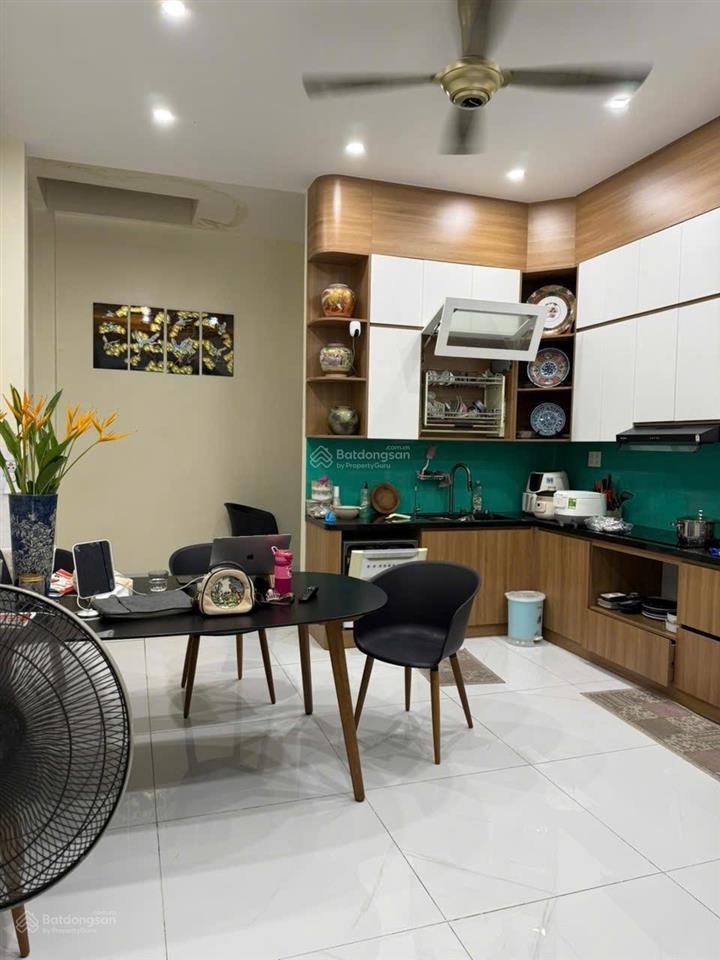 Nhà 3 tầng mặt tiền điện biên phủ full nội thất 67,5 m gần biển cạnh nhà ở xã hội mới hacom