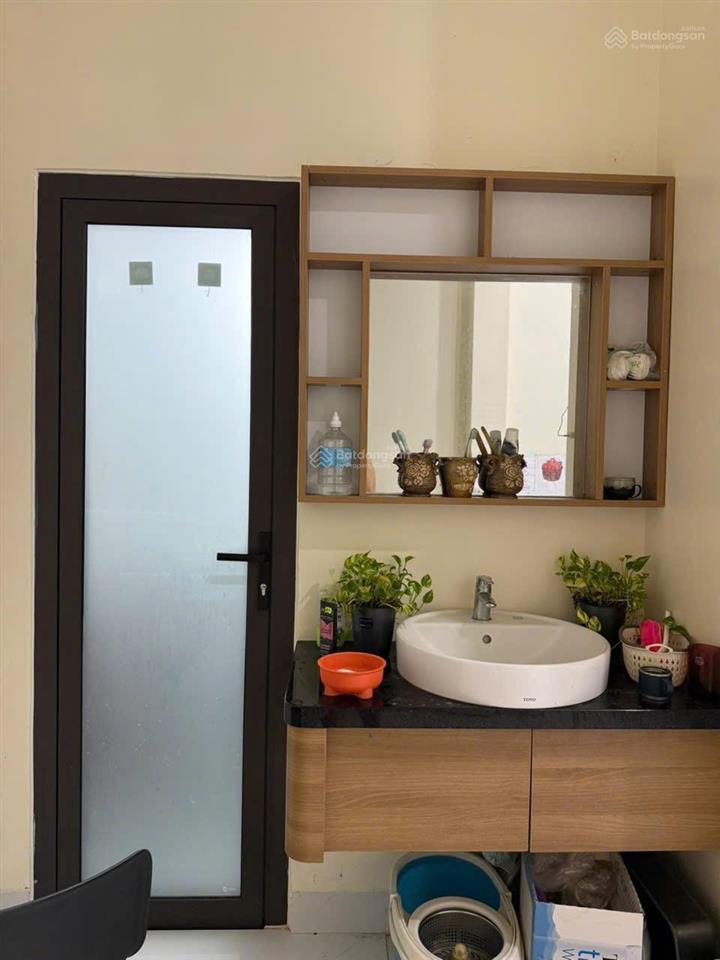 Nhà 3 tầng mặt tiền điện biên phủ full nội thất 67,5 m gần biển cạnh nhà ở xã hội mới hacom