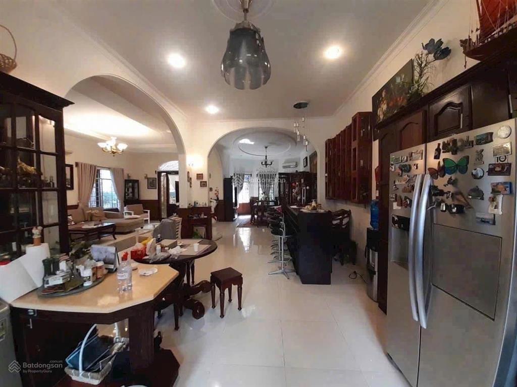 Siêu phẩm 2 mặt tiền tô hiến thành ngang 24 m trung tâm nha trang diện tích 873,6 m giá 290 tr / m2
