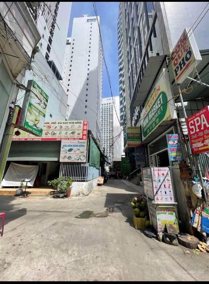 Bán đất hẻm trần phú lộc thọ trung tâm nha trang diện tích 148 m ngang 6,8 m đường ô tô gần biển